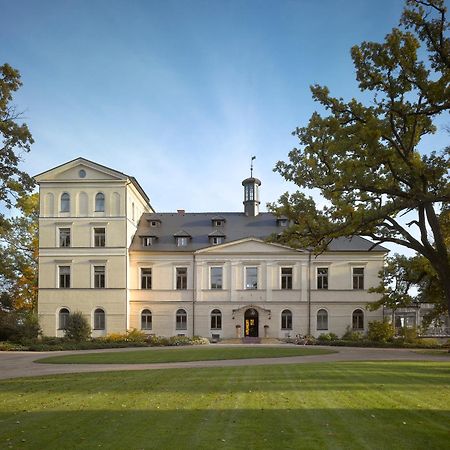 Chateau Mcely Екстер'єр фото